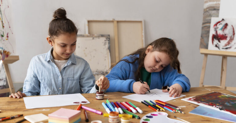 medium-shot-kids-spending-time-school