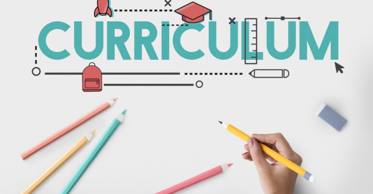 Academy Certification Curriculum Knowldege Icon
